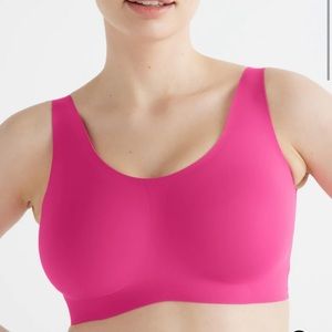 Knix Luxelift pullover bra